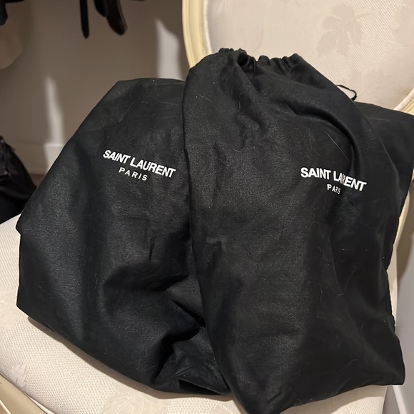 SAINT LAURENT BLACK LEATHER PLATFORM PUMPS - Picture 9 of 9